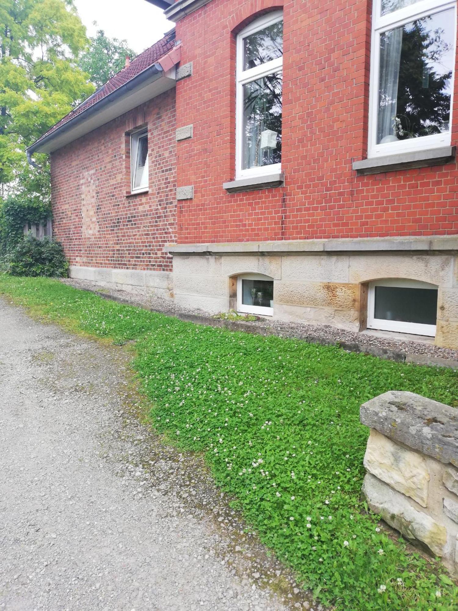 Reinecke Fuchs Apartment บาดมุนดาร์อัมไดส์เทอร์ ภายนอก รูปภาพ